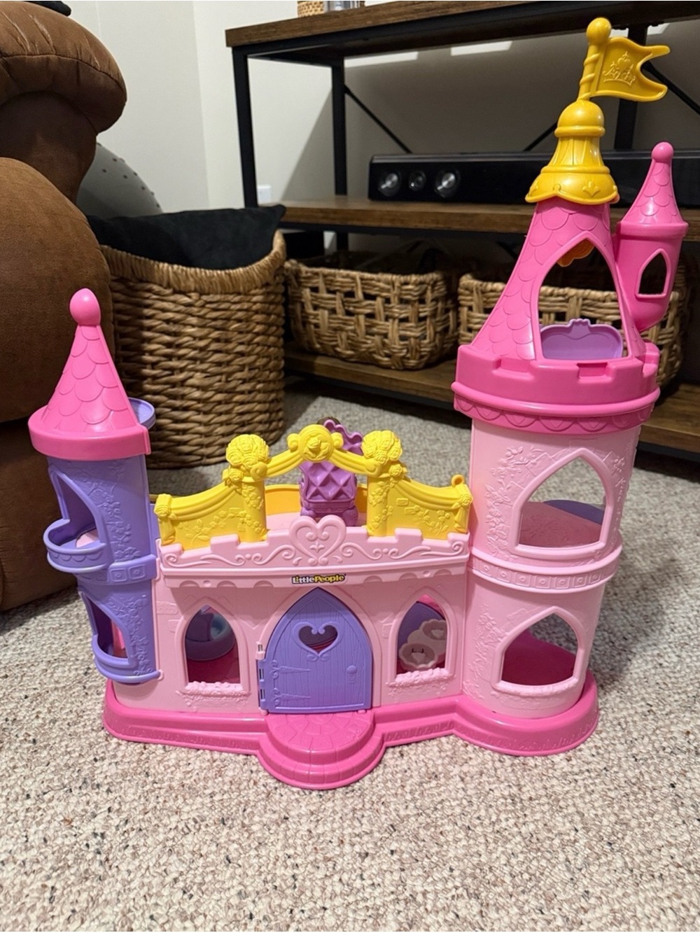 Little people castle! Sounds work! - Picture 2 of 2